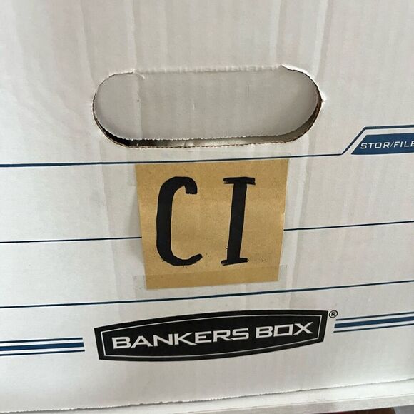 Vintage Mecca Women’s Jean Jacket Fits like a Medium - Picture 14 of 14